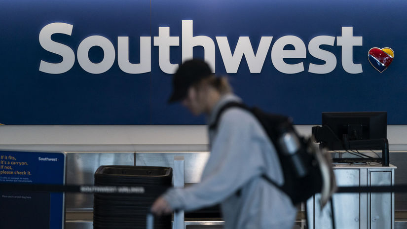 Strach krik a panika Lietadlo prudko kleslo