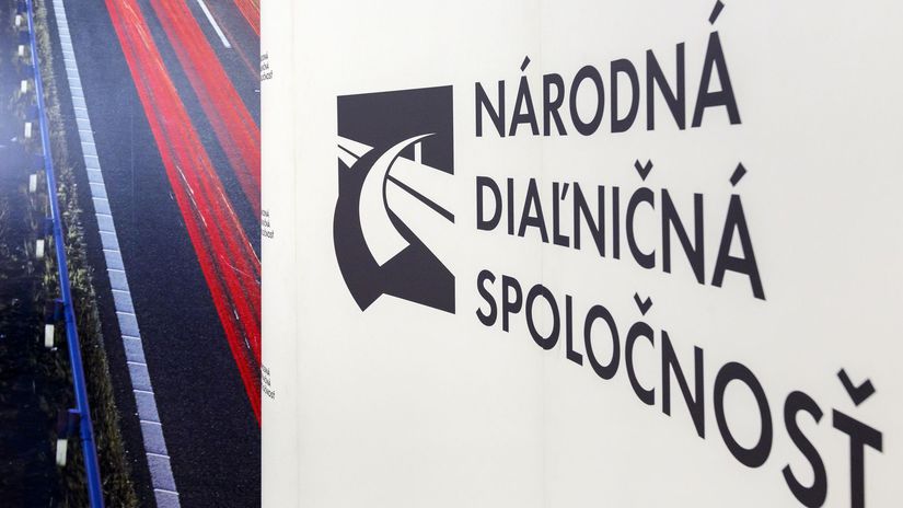 Velke podvody pri kupe dialnicnych znamok