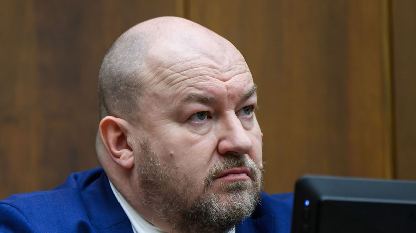 Huliak Snazime sa hazard dostat pod kontrolu