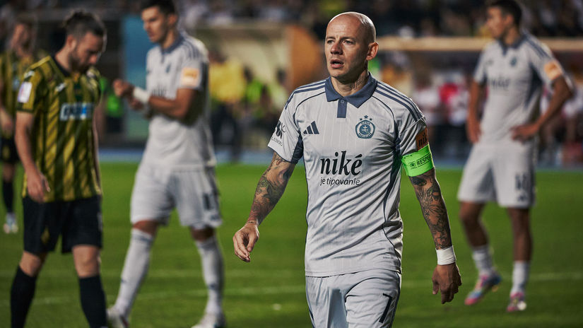 Liga majstrov Budme uprimni ziada Borbely V tento Slovan moze verit len futbalovy romantik