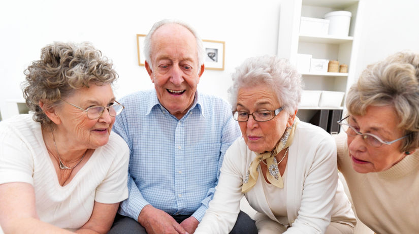 Nemecki penzisti by mali rok povinne pomahat