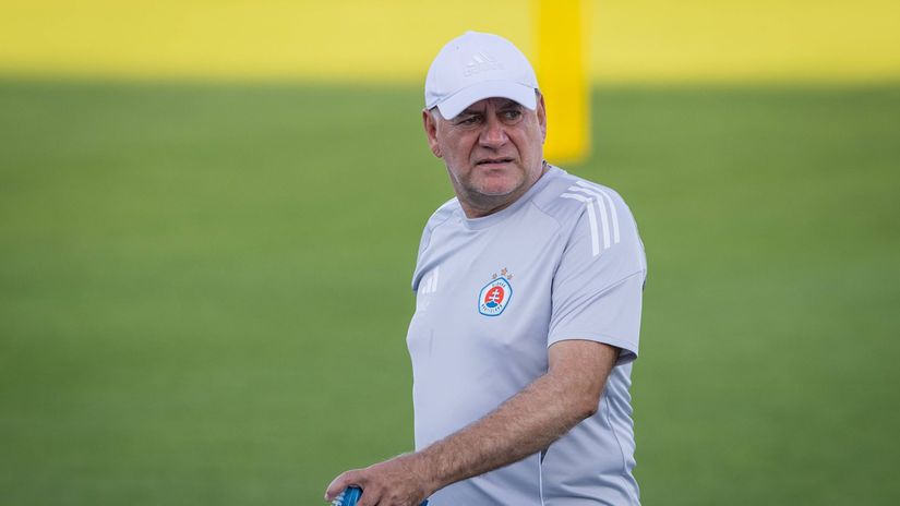 Pod tlakom sme najlepsi Weiss nechal doma dvoch hracov