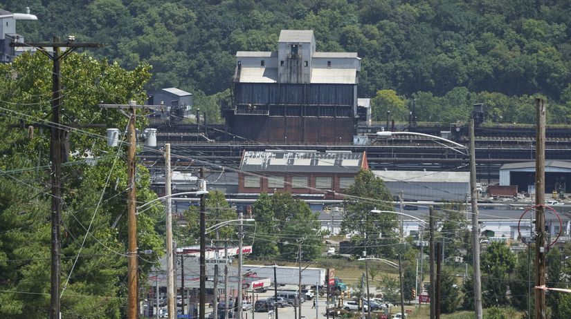 V zavode US Steel doslo k explozii jeden clovek zomrel Desiatky osob sa zranili dvaja su nezvestni