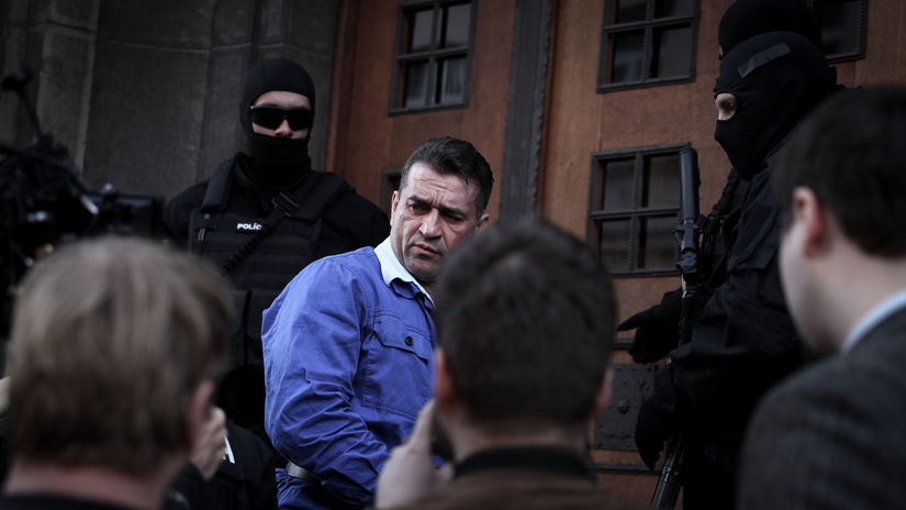 Divaci sa buria ze z mafiana urobili hrdinu