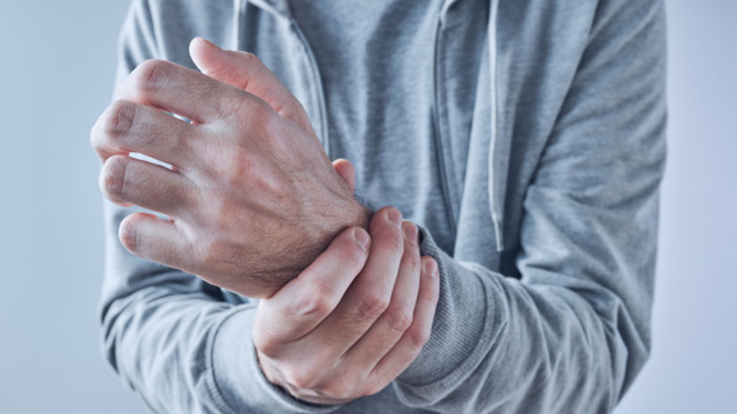 Dlhe sedenie skodi zdraviu znizte bolesti zad