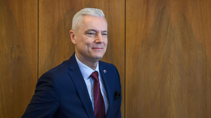 Ferencak ziada kolegov o hlasy pre jeho navrhy