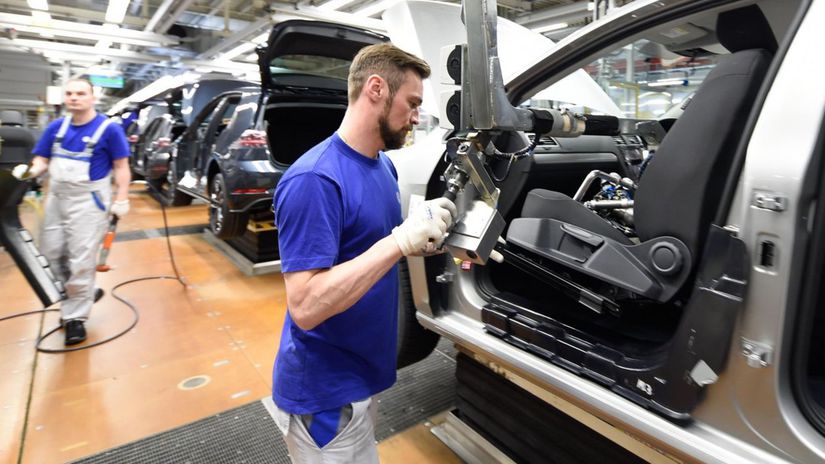 Oplati sa v Nemecku pracovat Vlada to chce zmenit