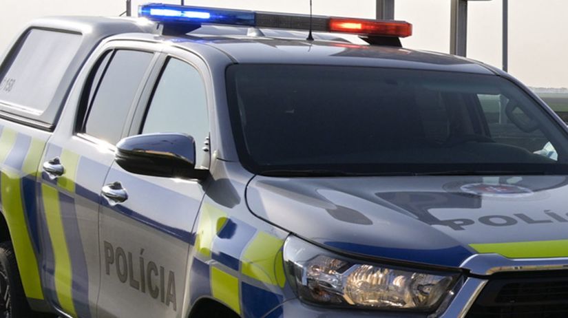 Strelbu v Partizanskom neprezila tehotna zena zraneny je aj partner