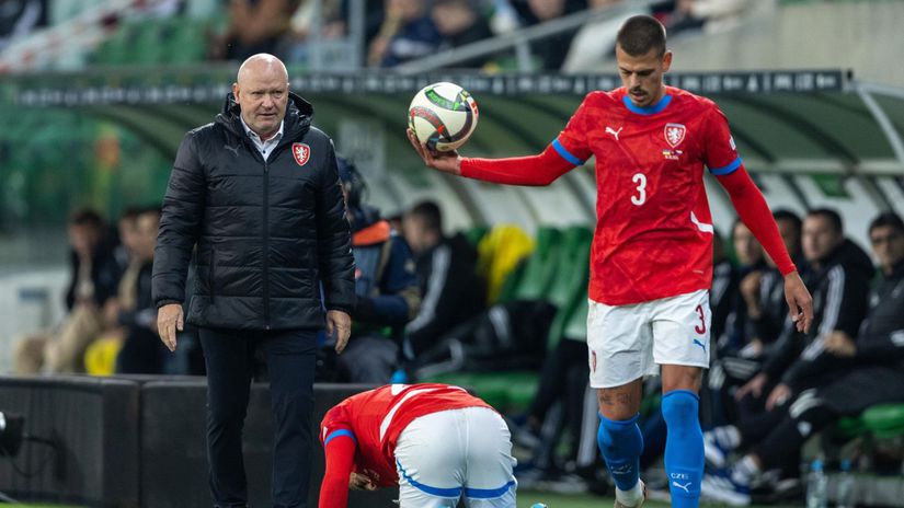 Cesi rubu vysoko Lakat legendu nemeckeho futbalu