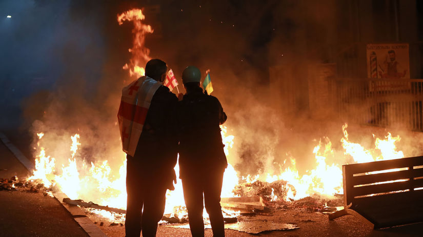 Statny prevrat v Gruzinsku obliehanie palaca a zatykanie