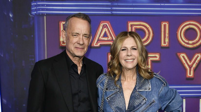 Tom Hanks ukazal manzelku v plavkach 69 rocna Wilson strci do vrecka aj mladsie zeny