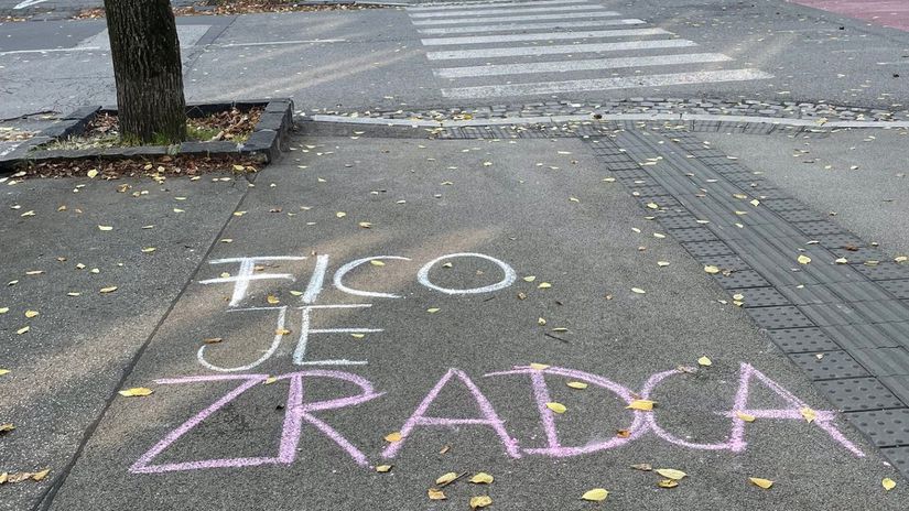Ziak z Popradu vyvolal po celom Slovensku vlnu odkazov Ficovi Riaditelka skoly prehovorila