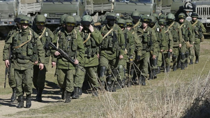 Akutne varovanie z Berlina Rusko ma na hraniciach NATO vyse 350 tisic vojakov hrozba sirsej vojny je vazna