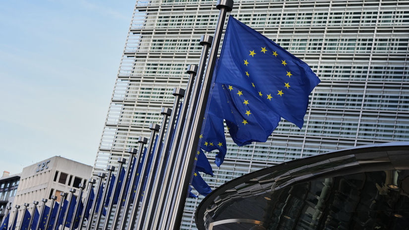 EU prelomila odpor Budapesti a Bratislavy a zmrazila ruske aktiva Rozhodla vacsina statov