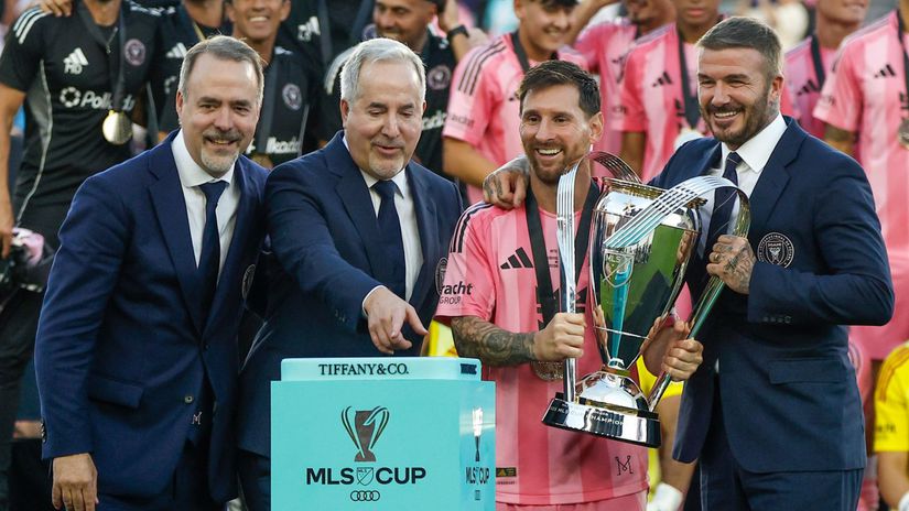 Messi doviedol Inter k prvemu titulu vo finale