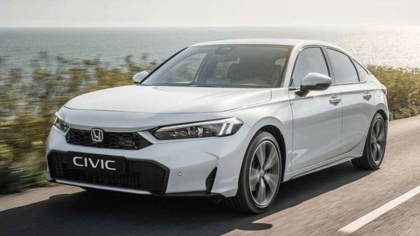 Videotest Honda Civic ako jazdi po faceliftu