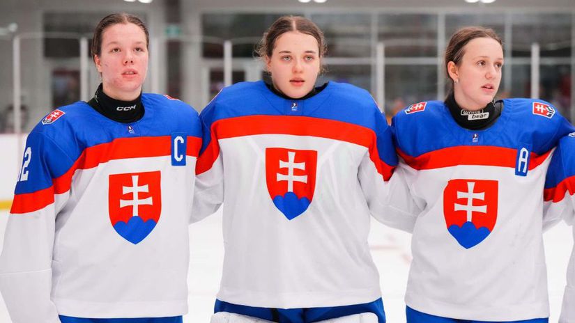 Derby ukazalo realitu Slovenky zakoncili skupinu prehrou od ceskych rovesnicok Lopusanova je gol od rekordu