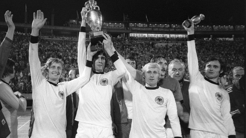 Dostat do neho pohar vina bolo umenie