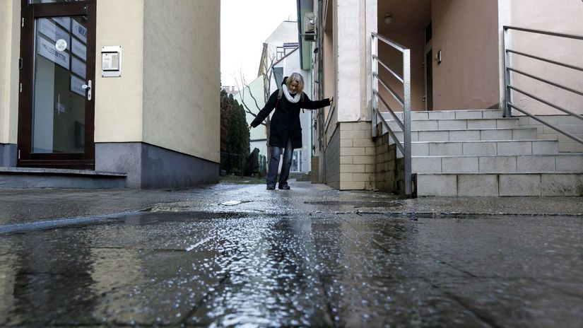 Jednoduchy trik na zabranenie posmyknutiu na poladovici