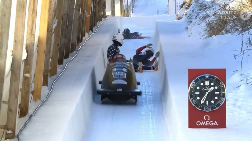 Kokosy na snehu 2 Americky pilot stvorbobu postracal posadku