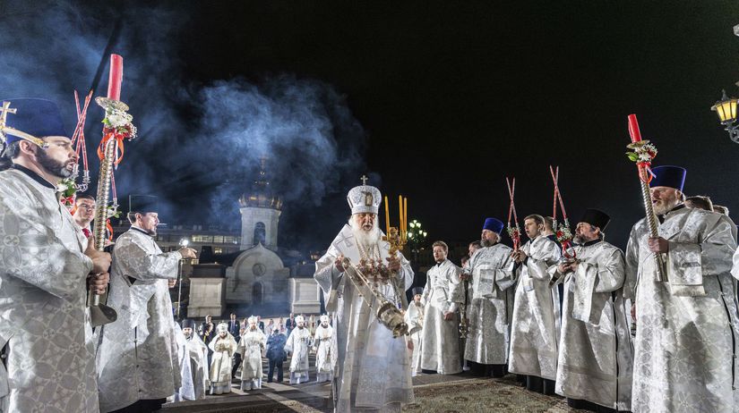 Po krste zabijanie Ruskym vojakom stavaju podzemne kostoly Cirkev tvrdi ze na Ukrajine bojuju proti diablovi