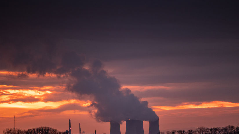 Slovensko planuje stavat nove reaktory no chybaju pracovnici na ich obsluhu stat laka mladych stipendiami vo vyske 4 tisic eur rocne