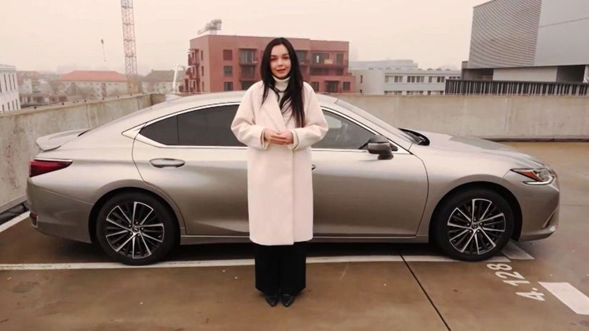 Videotest Lexus ES 300h japonsky luxus za dobru cenu