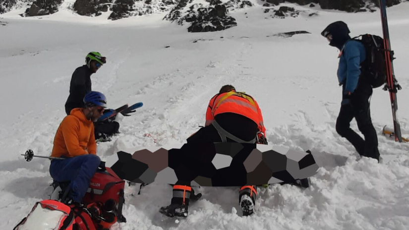 Boj o zivot na Velkej Raci horski zachranari oivili polskho lyziara v extremnych podmienkach