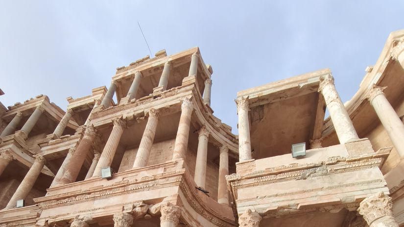 Makcene ako nepriate ttu Libyjske viza nie s pre slab povahy a preo ns Tripolis privtal bombardrmi Pe cestovate Martin Navrtil