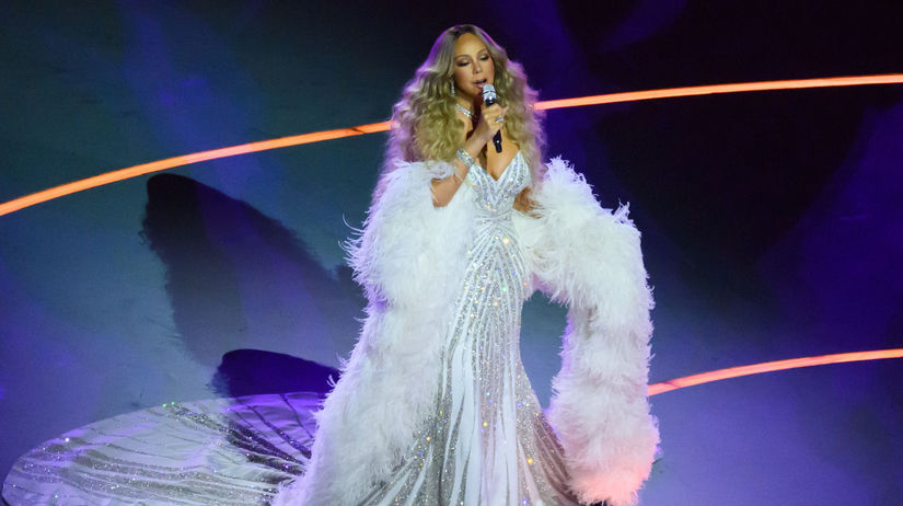 Svetova hviezda mala oari miliony realita bola in Vystpenie Mariah Carey na otvoren ZOH vyvolalo siln vlnu kritiky