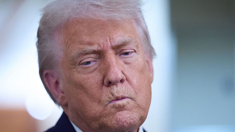 Trump zvazuje obmedzeny utok na Iran K Blizkemu vychodu sa blizi najmodernejsia lietadlova lod na svete