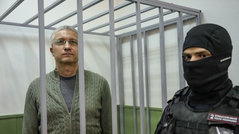 odsudeny namestnik ministra obrany chce bojovat proti ukrajine sportuje schudol putinovi ludia nanho kaslu