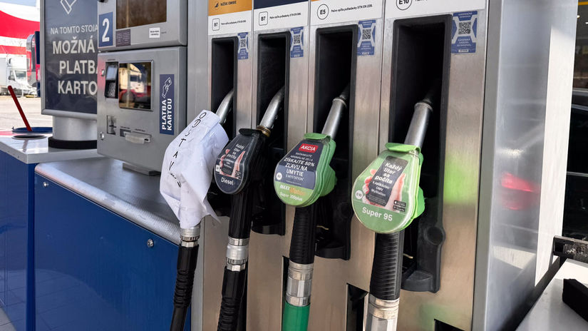 Ak chcete usetrit poponahljajte sa s tankovanim Ceny benzinu aj nafty coskoro vzrastu
