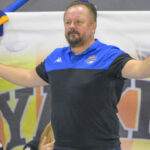 Idioti ako som ja na Slovensku vymieraju zial sme na dne a aj budeme nezostava nam nic ine len zobrat