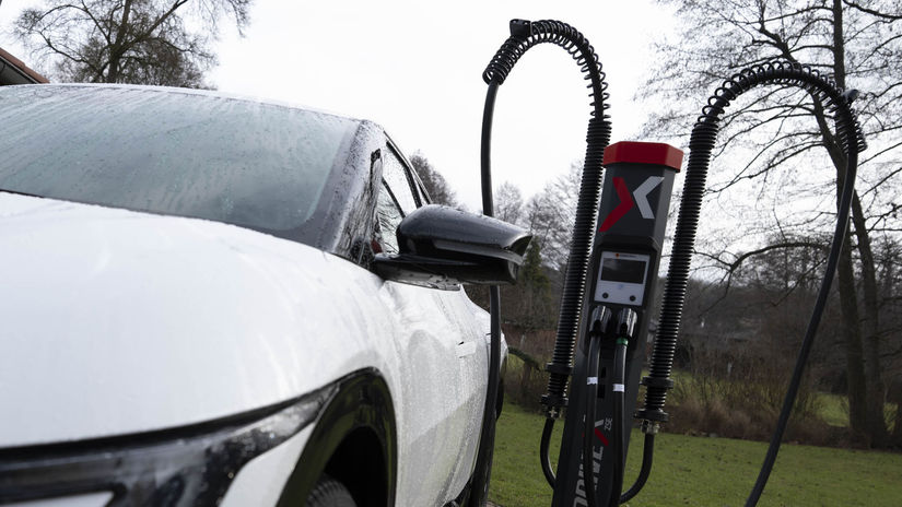 Komentar Moze byt elektrina stabilnejsim palivom v sucasnom geopolitickom chaose