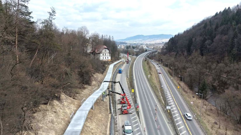 Magnet pre cyklonadsencov bude coskoro spristupneny Jazdu si uziju vo vyske niekolkych metrov