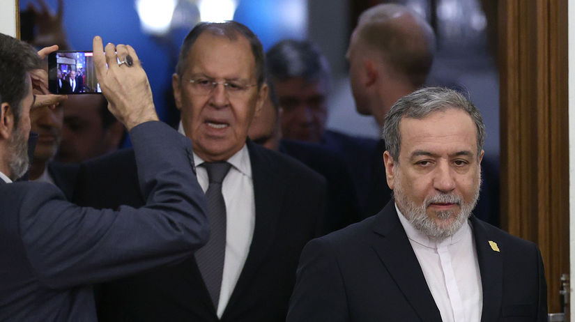 Pomaha Rusko Iranu v utokoch proti Americanom Lavrov to vysvetluje