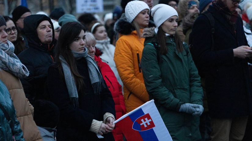 Prieskum Pribline tri stvrtiny mladych ludi zvazuju odchod do zahranicia