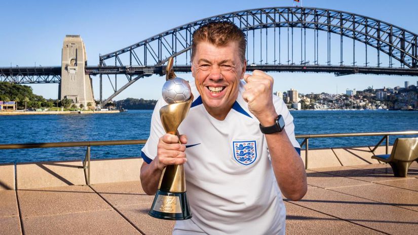 Radikalny krok verneho fanusika dochodca predava dom aby sa mohol zucastnit ms vo futbale