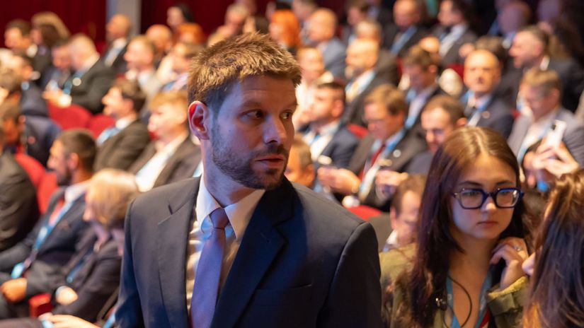 Simecka nemal protikandidata a zostava predsedom PS Uhadnete s ktorymi stranami hned vylucili spolupracu