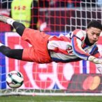 Situacia v Bayerne nema v historii obdobu Nemecky gigant zveril osud do ruk piateho brankara