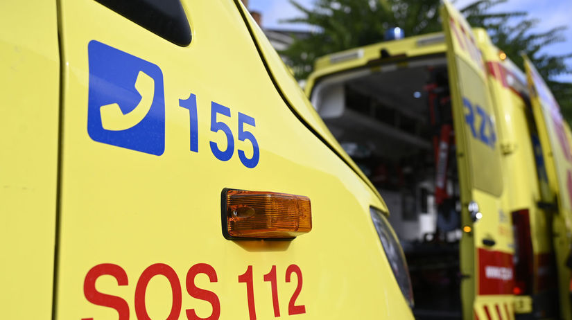 V Prahe vypadlo 15rocne dievca z okna skoly mohlo ist o pokus o samovrazdu