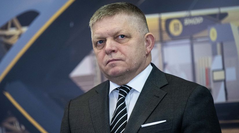 Fico po telefonate s Orbanom EU sa zacina podobat na lod samovrahov Premieri vyzyvaju na obnovenie dialogu s Ruskom a zrusenie sankcii