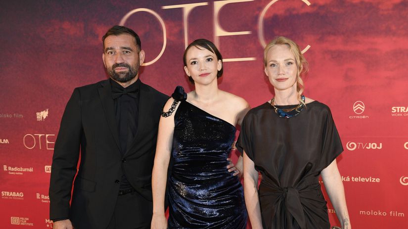 Filmom roka je Otec Slnko v sieti ma aj Brutovska ktora porazila mamu Olhovu Najlepsi herec je Ondrik Vdaka vam kultura nezanikne odkazal
