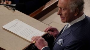 Historicky prejav britskeho krala v Kongrese vyzval na obranu Ukrajiny a jednotu Zapadu