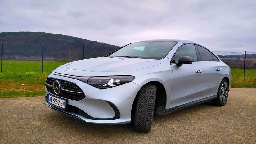 Mercedes Benz CLA 200 vykonom skromny ale luxusny a so spalovacim motorom