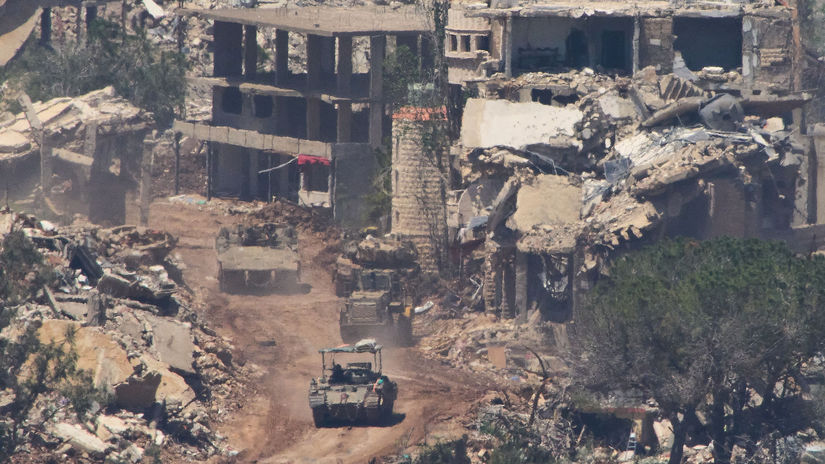 ONLINE Trump opat vytvara koaliciu pre zablokovany Hormuzsky prieliv Spojenci mu uz raz povedali nie