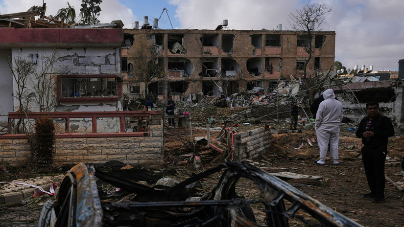 ONLINE Vance hovori o pokroku v rokovaniach teraz je na rade Teheran USA ziadaju od Iranu 20 rocny zakaz obohacovania uranue