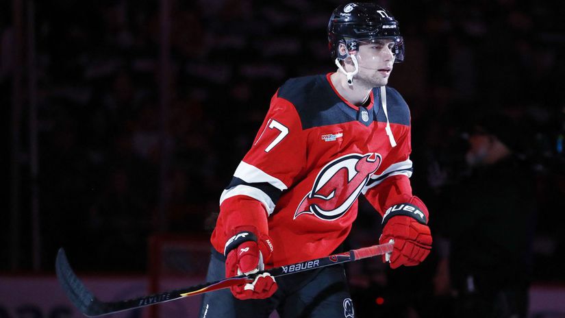 sanca na novy zaciatok pre simona nemca sefovia new jersey vyhodili klucoveho muza devils