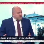 Huliak Futbalovemu zvazu hrozi bankrot stat peniaze zatial zastavi